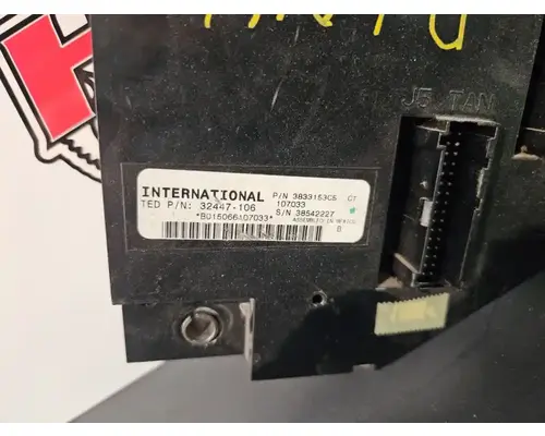 International DuraStar 4400 Dash  Console Switch