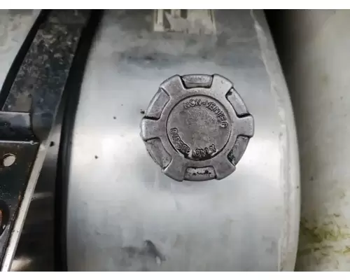 International DuraStar 4400 Fuel Tank