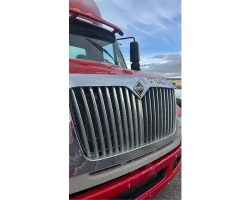 International DuraStar 4400 Hood