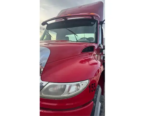 International DuraStar 4400 Hood