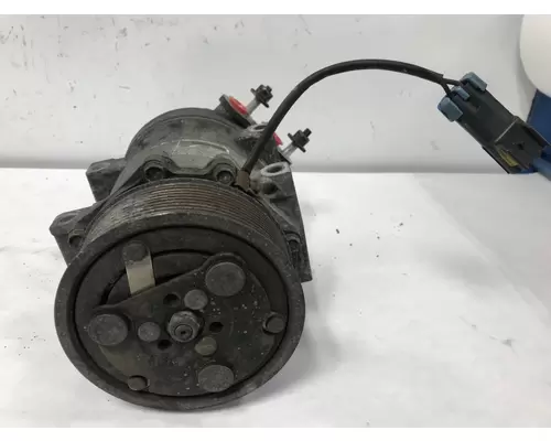Air Conditioner Compressor International DURASTAR (4300) Vander Haags Inc Sf