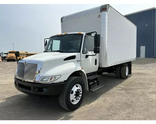 Complete Vehicle International DURASTAR (4300) Vander Haags Inc Sf