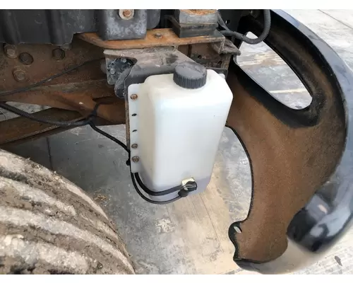 Windshield Washer Reservoir International DURASTAR (4300) Vander Haags Inc Cb