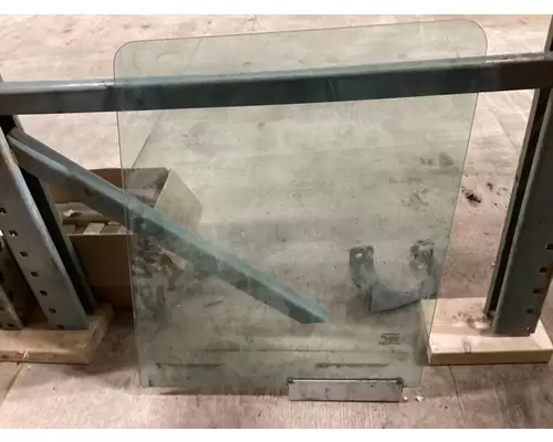 Door Glass, Front International DURASTAR (4400) Vander Haags Inc Col