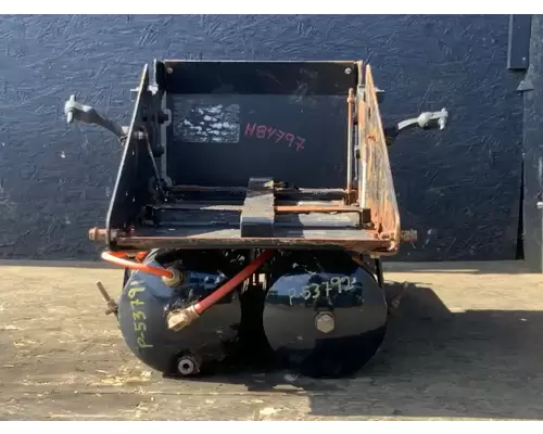 Battery Box International DuraStar 4300 Complete Recycling Group LLC