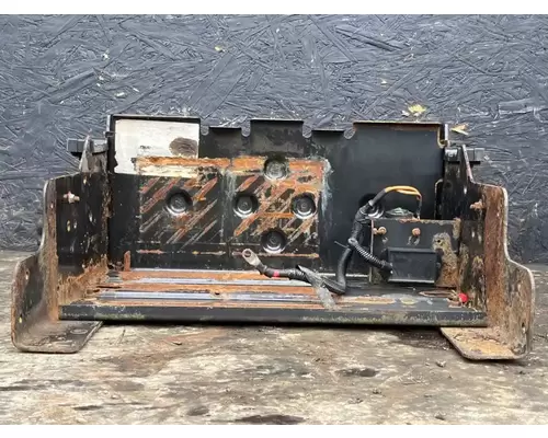 Battery Box International DuraStar 4300 Complete Recycling Group LLC