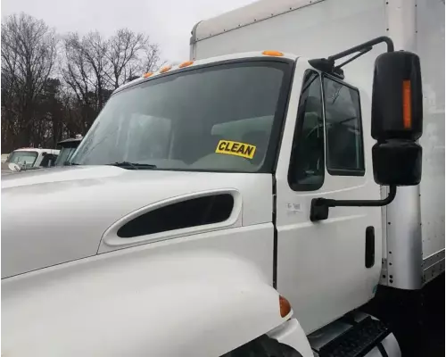 Cab International DuraStar 4300 Complete Recycling