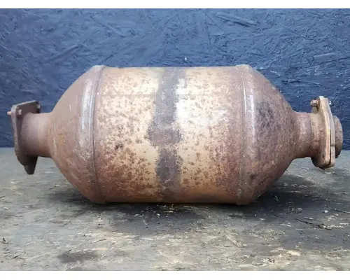 DPF (Diesel Particulate Filter) International DuraStar 4300 Complete Recycling Group LLC