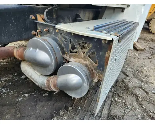 DPF (Diesel Particulate Filter) International DuraStar 4300 Complete Recycling Group LLC