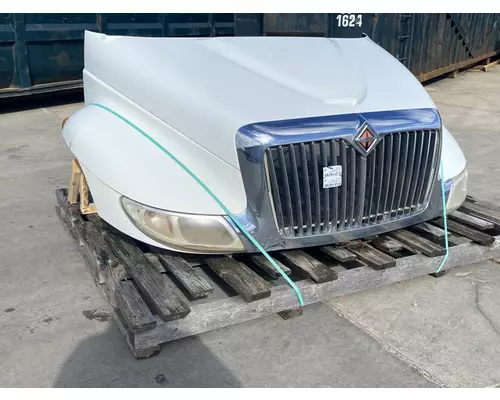 Hood INTERNATIONAL Durastar 4300 Frontier Truck Parts