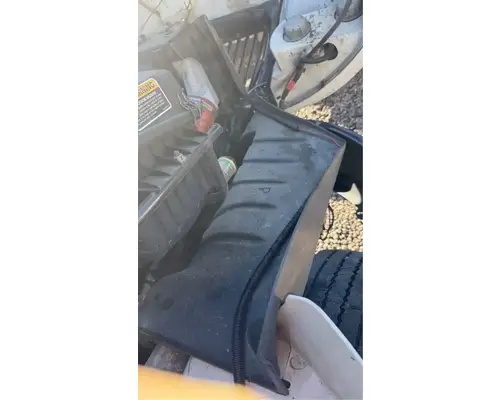 Inner Fender International DuraStar 4300 Holst Truck Parts