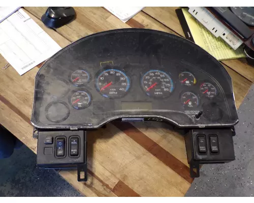 Instrument Cluster INTERNATIONAL DURASTAR 4300 Big Rig Truck Salvage, LLC