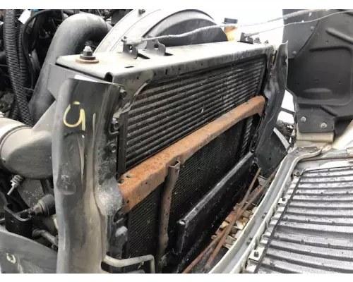 Radiator International DuraStar 4300 Holst Truck Parts