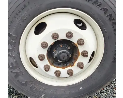 Spindle / Knuckle, Front International DuraStar 4300 Complete Recycling Group LLC