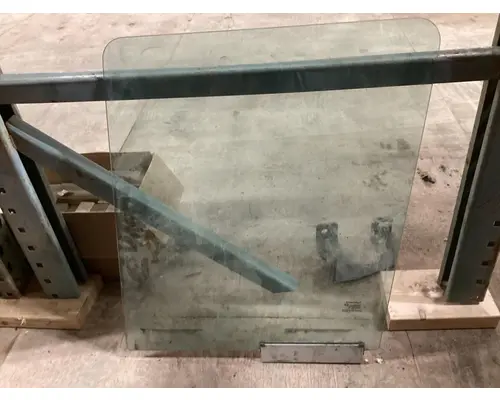 Door Glass, Front International DURASTAR (4400) Vander Haags Inc Col