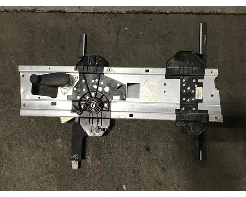 Door Window Regulator, Front International DURASTAR (4400) Vander Haags Inc Kc