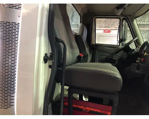 Seat, Front International DURASTAR (4400) Vander Haags Inc Col