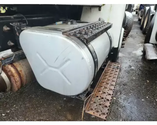 Fuel Tank International DuraStar 4400 Complete Recycling Group LLC