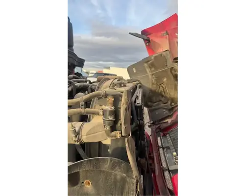 Radiator International DuraStar 4400 Holst Truck Parts