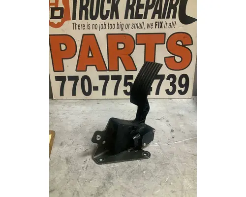 Accelerator Parts INTERNATIONAL Durastar Hd Truck Repair &amp; Service
