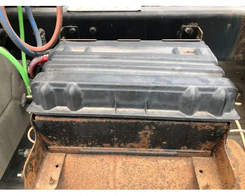 Battery Box INTERNATIONAL Durastar Vander Haags Inc Cb