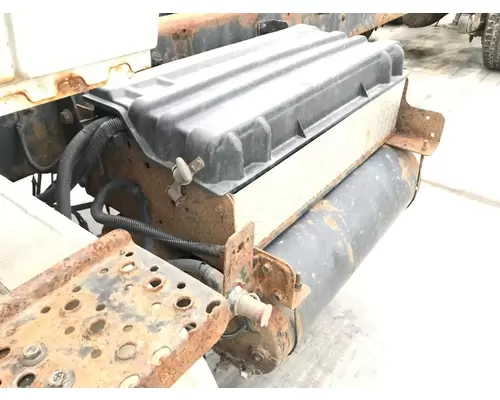 Battery Box INTERNATIONAL Durastar Vander Haags Inc Cb