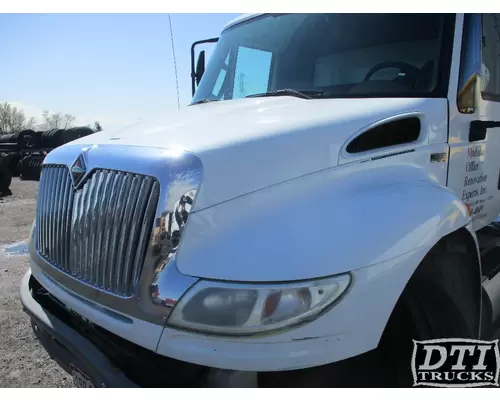 Hood INTERNATIONAL Durastar DTI Trucks