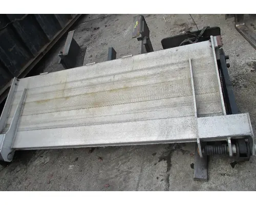 Liftgates / Tailgates INTERNATIONAL Durastar Camerota Truck Parts