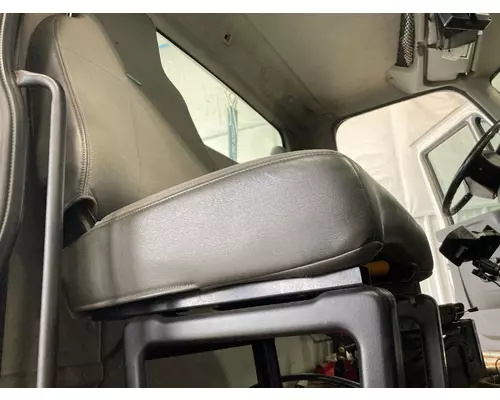 Seat, Front INTERNATIONAL Durastar Vander Haags Inc Col