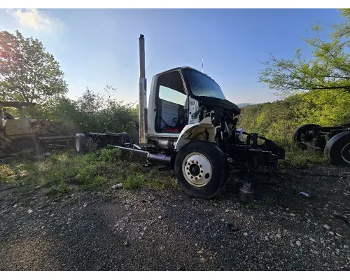 Spindle / Knuckle, Front INTERNATIONAL Durastar Crest Truck Parts