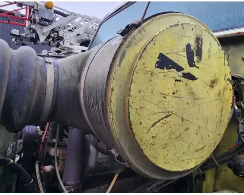 International F-2275 Air Cleaner