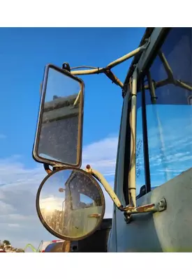 International F-2275 Mirror (Side View)