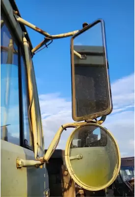 International F-2275 Mirror (Side View)