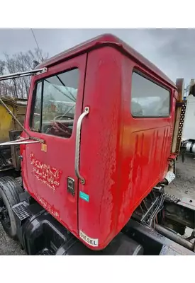 International F-2554 Cab