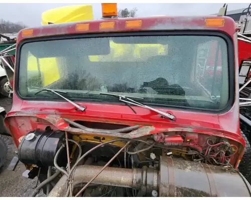 International F-2554 Cab