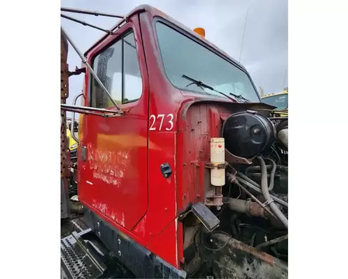 International F-2554 Cab