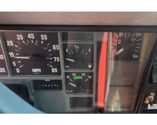 International F-2554 Instrument Cluster