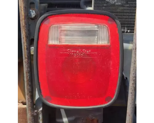 International F-2554 Tail Lamp