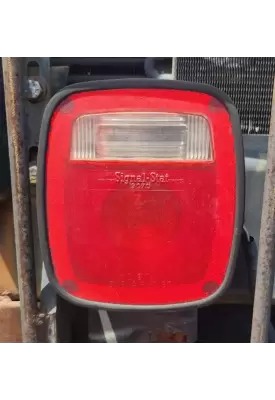 International F-2554 Tail Lamp