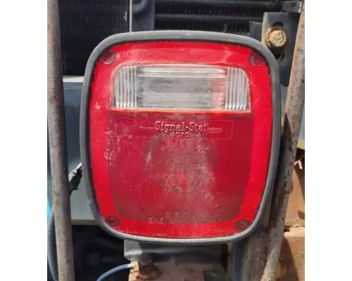 International F-2554 Tail Lamp