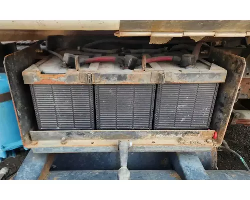 International F-2674 SBA Battery Box