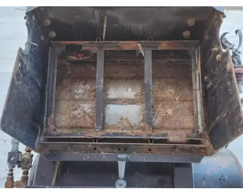International F-2674 SBA Battery Box