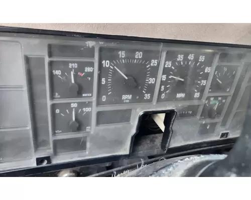 International F-2674 SBA Instrument Cluster