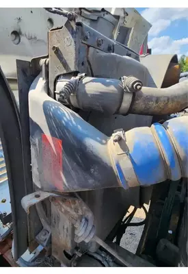 International F-2674 SBA Radiator