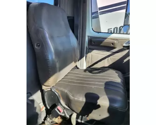 International F-2674 SBA Seat, Front