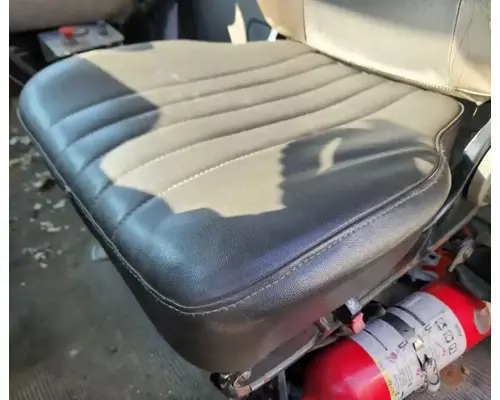 International F-2674 SBA Seat, Front