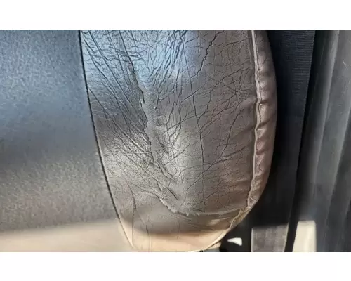International F-2674 SBA Seat, Front