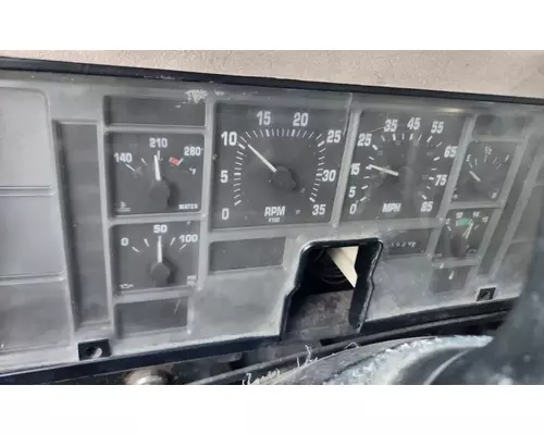 Instrument Cluster International F-2674 SBA Complete Recycling Group LLC