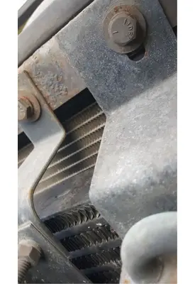 International F-8100 CH Radiator