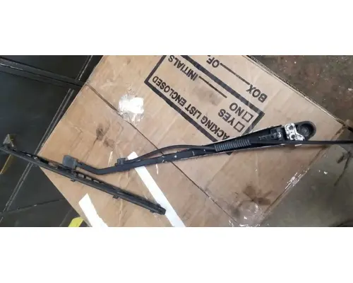 International F-8100 CH Windshield Wiper Arm